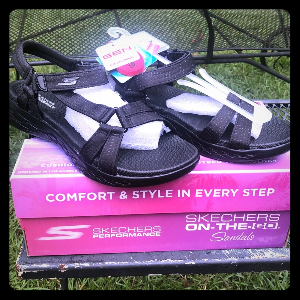 Skechers NWT IN BOX...On the Go Brilliancy Black
